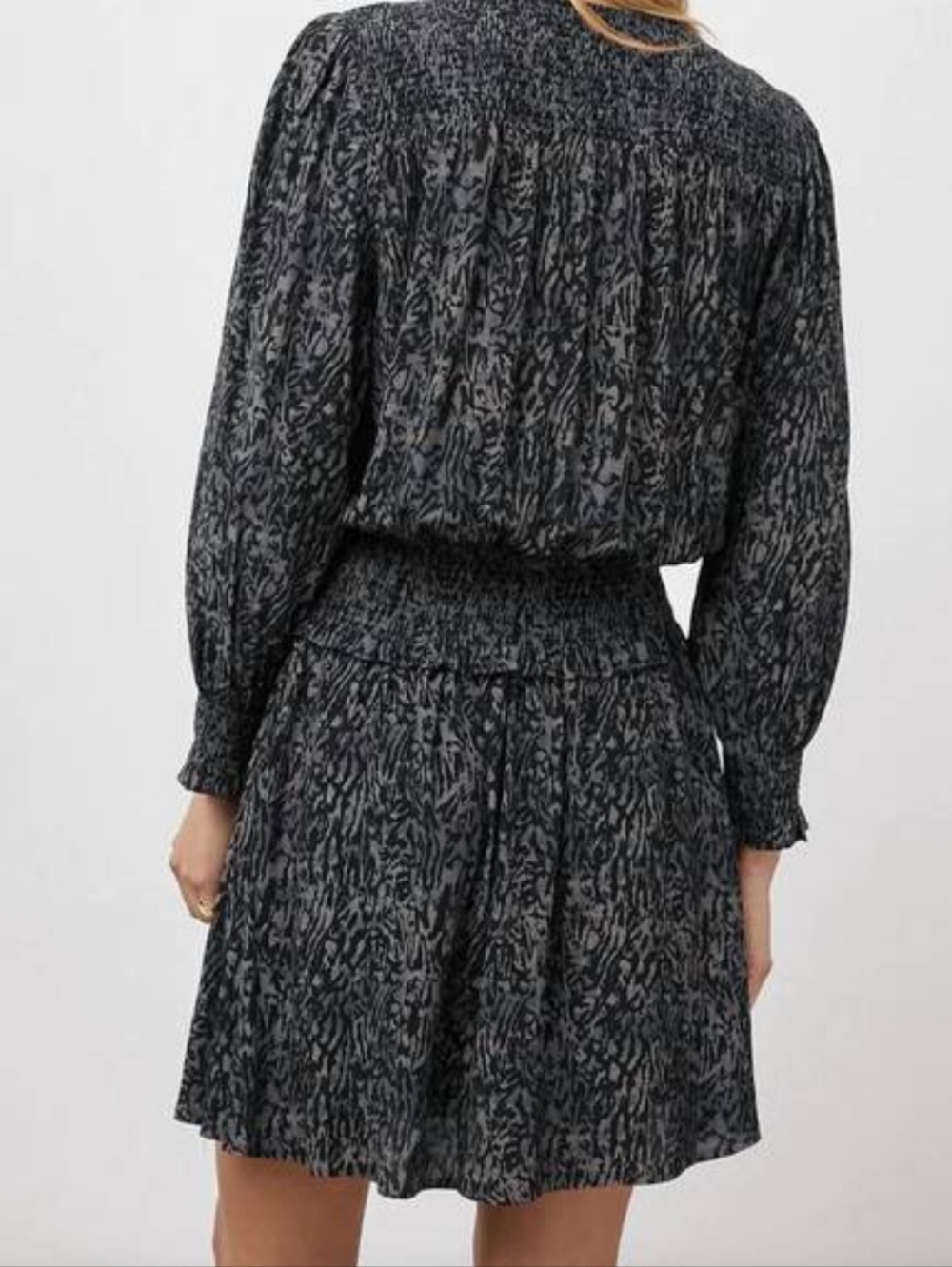 Rails Zana Abstract Animal Print Long Sleeve Mini Dress Sz M In Charcoal - Picture 3 of 10